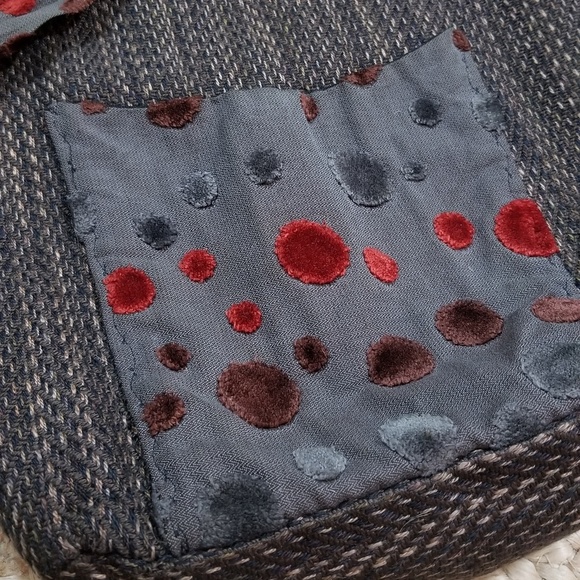 L. O'Neill Design Crossbody Bag - Picture 2 of 8